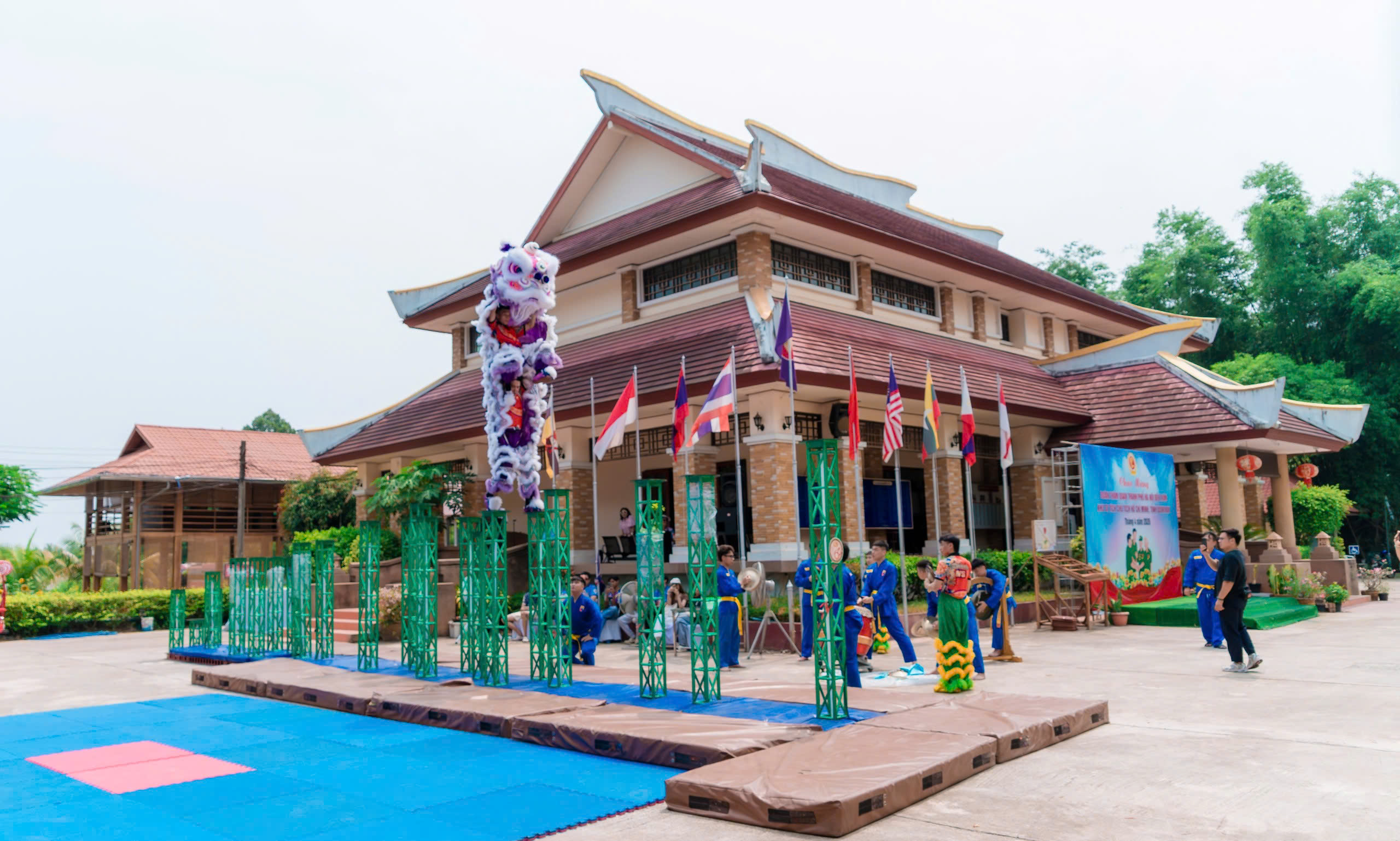 z7746190815230 d6405f6ba6e21d093f07f133609c5a36